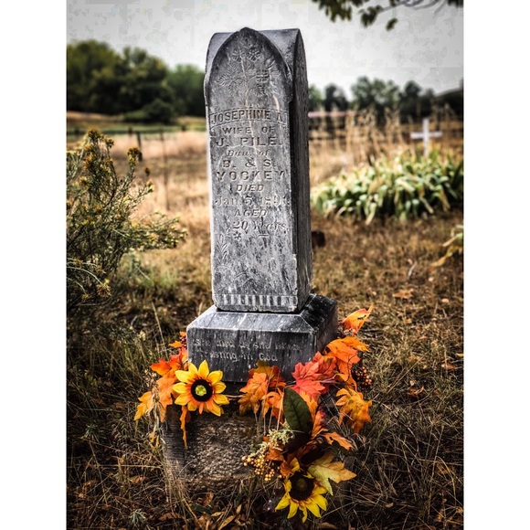 Meet your Posher, Andrea - Picture 10 of 16